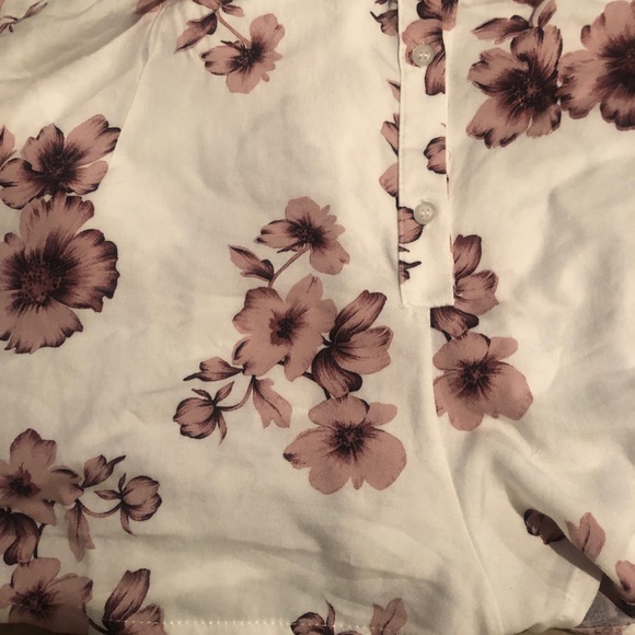 Rare Brandy Melville romper cream floral kimia - Picture 3 of 6